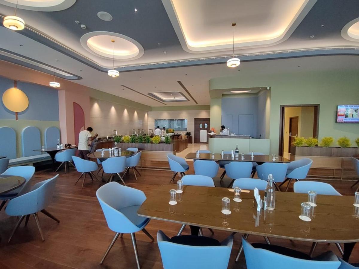 Damson Plum Hotel Lucknow Exterior photo