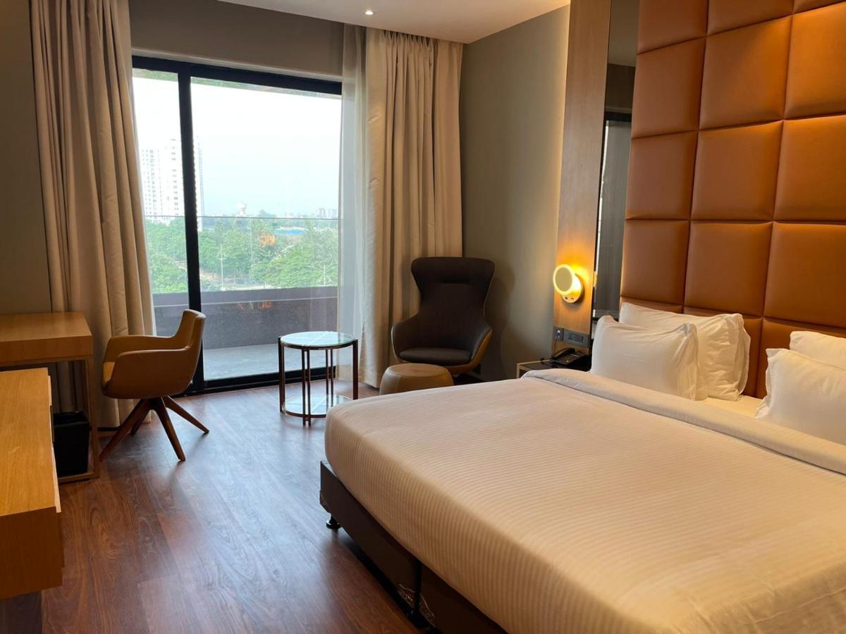 Damson Plum Hotel Lucknow Exterior photo